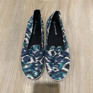 Airwalk Blue and Green Patterned Flats